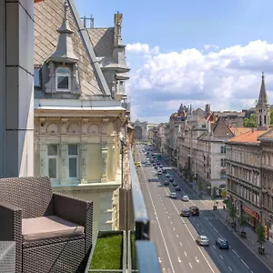 Nh Collection Center Отель Будапешт
