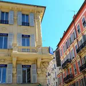 https://hotel-le-seize.fr-provencehotel.com